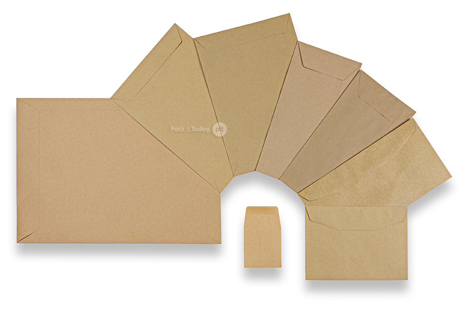 Enveloppes recyclées commerciales