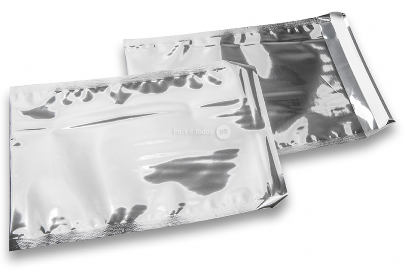 Silberne Metallic Foliencouverts - 162 x 229 mm