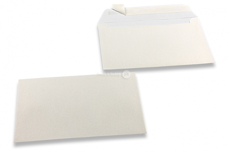 Weiss Couverts mit Perlmutteffekt - 114 x 162 mm